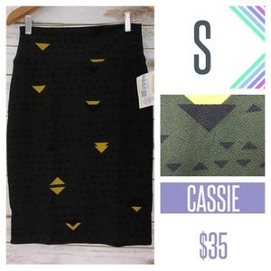 LuLaRoe Cassie